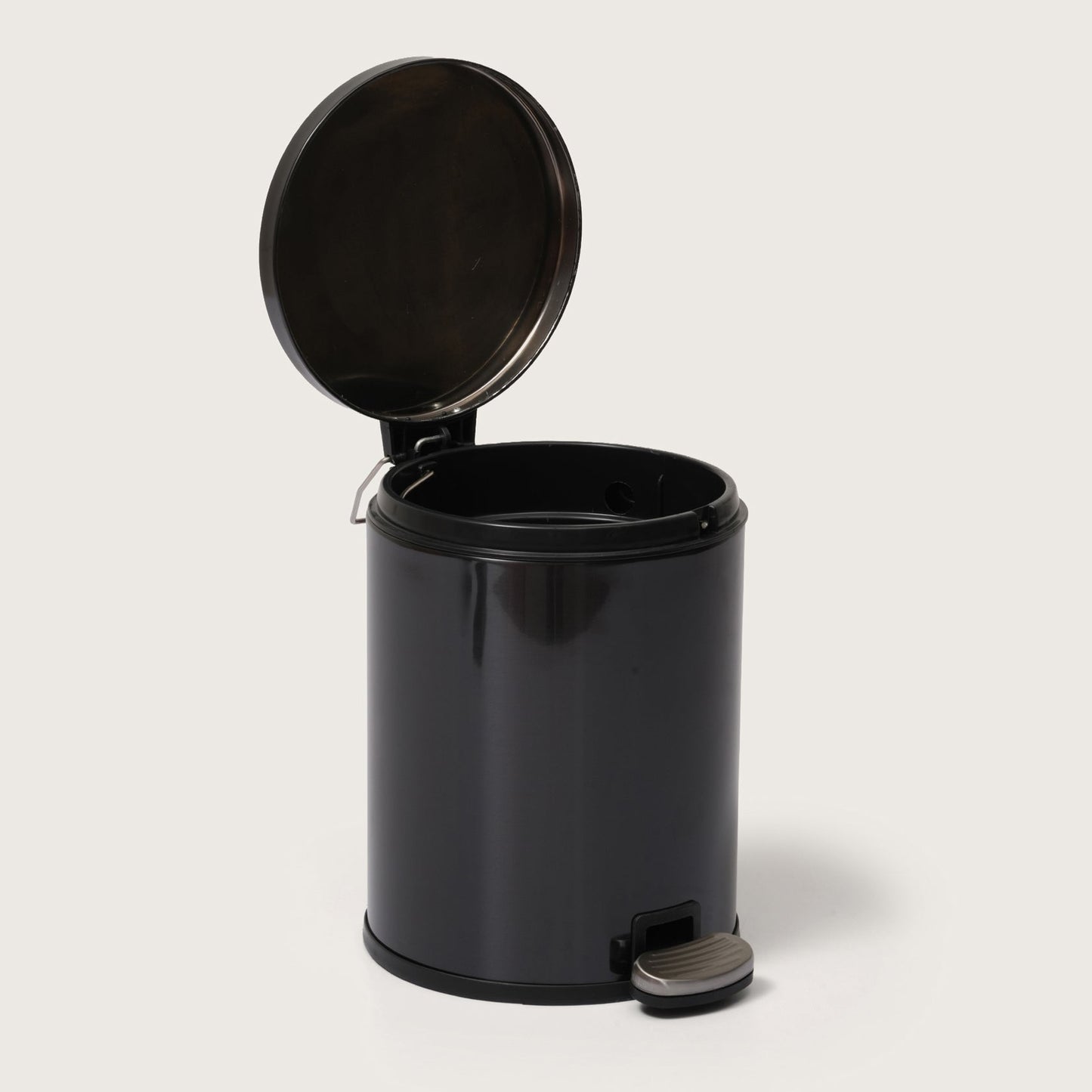 Black Stainless Steel Pedal Dustbin - Round Step Trash Can
