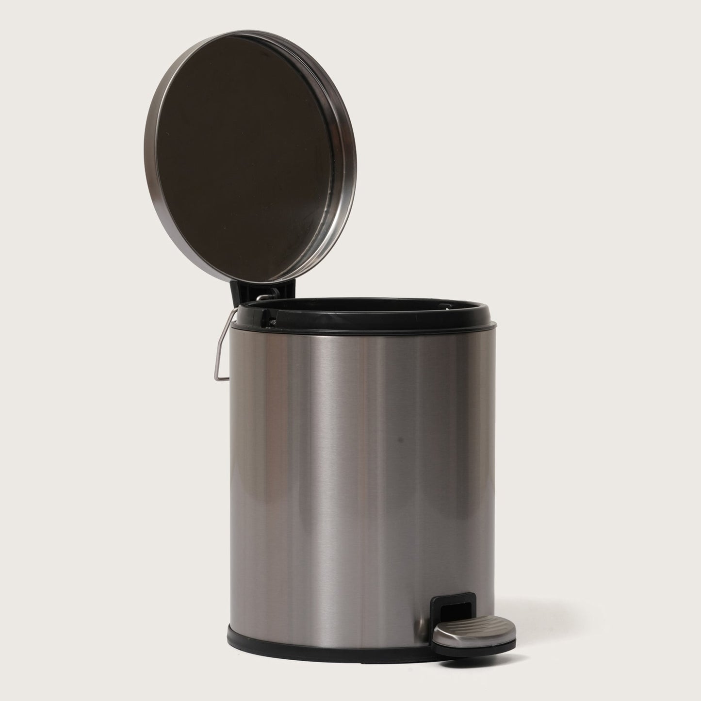 Silver Stainless Steel Pedal Dustbin - Round Step Trash Can